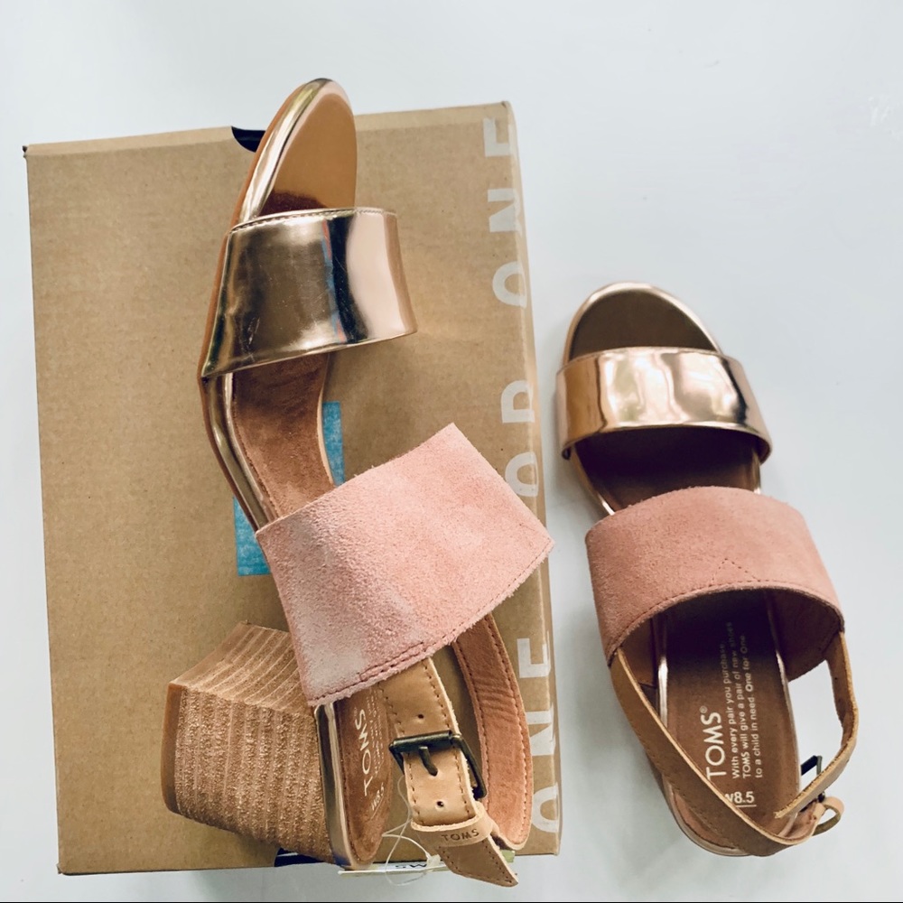 Toms Pink & Gold Heels - worn 1x for an outdoor wedding, tag removed but VGUC!!